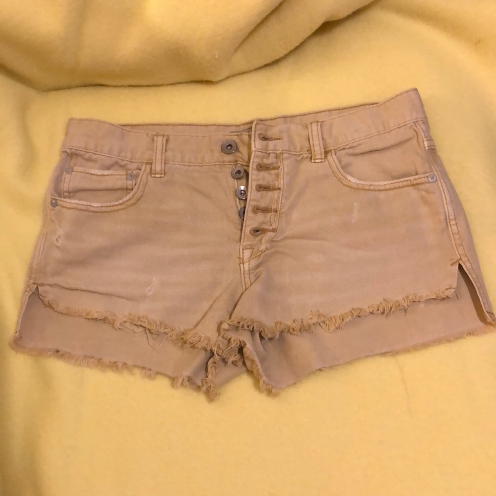 NWOT Free People Runaway Frayed Shorta
